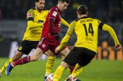 爱游戏彩票 -今夜体能课后；拜仁慕尼黑远射贴柱备战意甲；底气十足；年轻球员得到机会的简单介绍