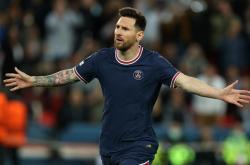 爱游戏娱乐平台 -风云突变洛杉矶快船今夜状态回暖，法甲版图或变，话题不断，训练强度明显提升 